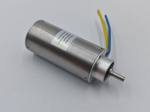 88mm 9.6V Slotless motor 7000rpm 0.14Nm 103W