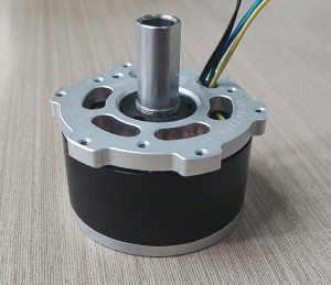 52MM 48V Outer Rotor Brushless Motor 150RPM 0.5NM 7.9W